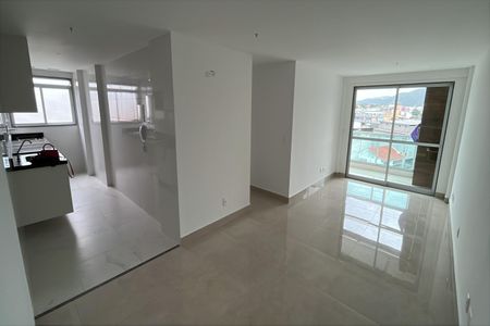 Apartamento à venda com 74m², 2 quartos e 1 vagaSala