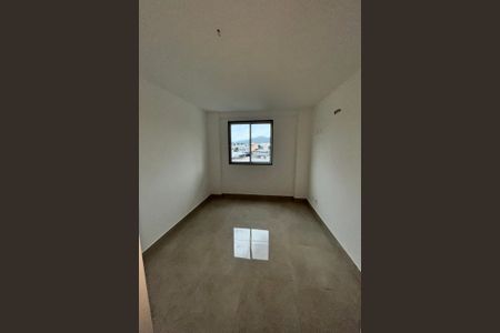 Apartamento à venda com 74m², 2 quartos e 1 vagaSuíte 