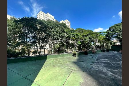 Apartamento à venda com 72m², 2 quartos e sem vaga