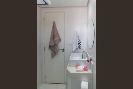 Apartamento à venda com 50m², 2 quartos e 1 vaga Apartamento à venda com 50m², 2 quartos e 1 vagaBanheiro da Suíte