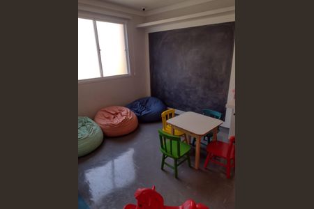 Apartamento à venda com 33m², 2 quartos e sem vaga Apartamento à venda com 33m², 2 quartos e sem vagaBrinquedoteca