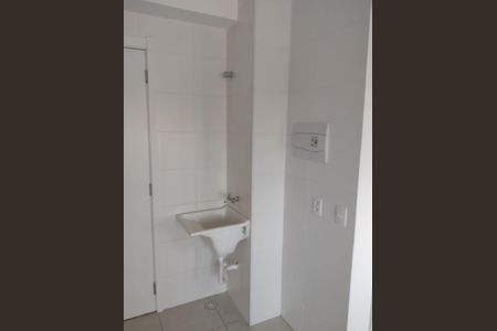 Apartamento à venda com 33m², 2 quartos e sem vaga Apartamento à venda com 33m², 2 quartos e sem vagaÁrea de Serviço