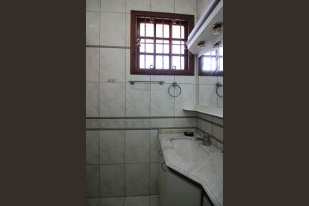 Casa à venda com 146m², 3 quartos e 2 vagasBanheiro da Suíte