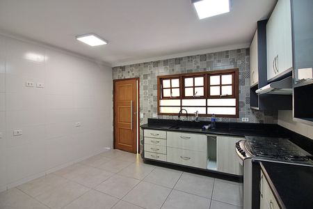 Casa à venda com 146m², 3 quartos e 2 vagasCozinha