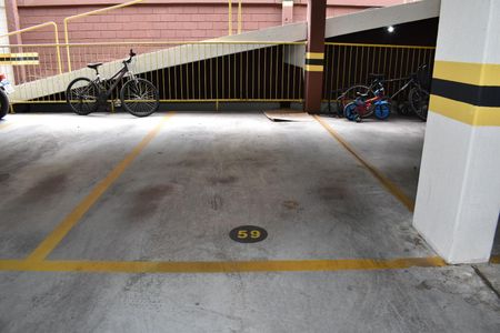 Apartamento para alugar com 79m², 3 quartos e 1 vagaGaragem