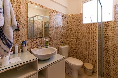 Apartamento à venda com 70m², 2 quartos e sem vagaBanheiro