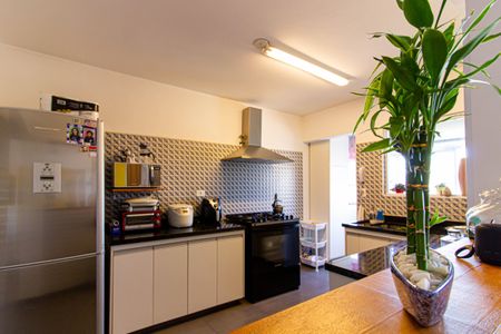 Apartamento à venda com 70m², 2 quartos e sem vagaCozinha