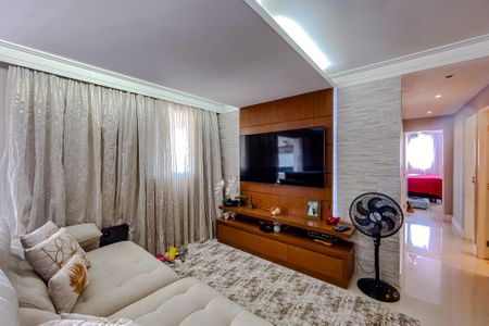 Apartamento à venda com 115m², 4 quartos e 2 vagasSala