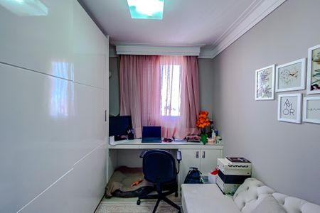 Apartamento à venda com 115m², 4 quartos e 2 vagasQuarto 1