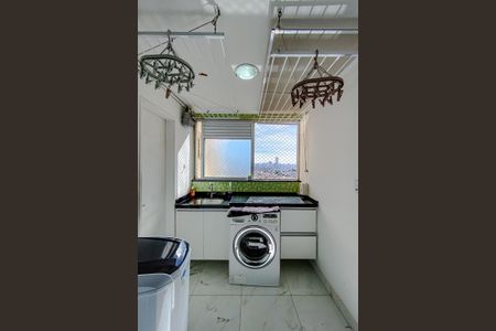 Apartamento à venda com 115m², 4 quartos e 2 vagasÁrea de Serviço