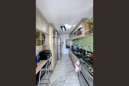 Apartamento à venda com 115m², 4 quartos e 2 vagasCozinha