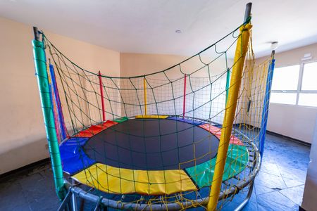 Apartamento à venda com 46m², 2 quartos e 1 vaga Apartamento à venda com 46m², 2 quartos e 1 vagaÁrea comum - Salão de festas