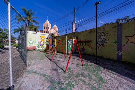 Apartamento à venda com 46m², 2 quartos e 1 vaga Apartamento à venda com 46m², 2 quartos e 1 vagaÁrea comum - Playground