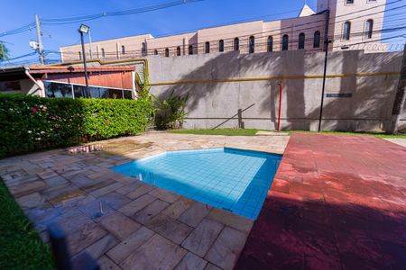 Apartamento à venda com 46m², 2 quartos e 1 vaga Apartamento à venda com 46m², 2 quartos e 1 vagaÁrea comum - Piscina