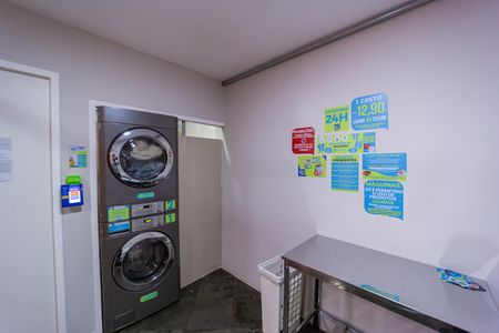 Apartamento à venda com 46m², 2 quartos e 1 vaga Apartamento à venda com 46m², 2 quartos e 1 vagaÁrea comum - Lavanderia