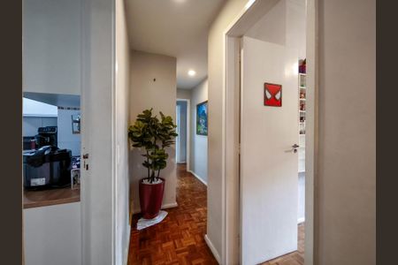 Apartamento à venda com 124m², 3 quartos e 2 vagasCorredor