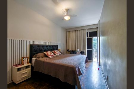 Apartamento à venda com 124m², 3 quartos e 2 vagasSuíte