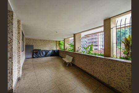 Apartamento à venda com 124m², 3 quartos e 2 vagasÁrea comum - Playground