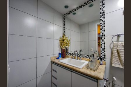 Apartamento à venda com 124m², 3 quartos e 2 vagasBanheiro Corredor