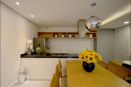 Apartamento para alugar com 33m², 1 quarto e 1 vaga Apartamento para alugar com 33m², 1 quarto e 1 vagaEspaço Gourmet