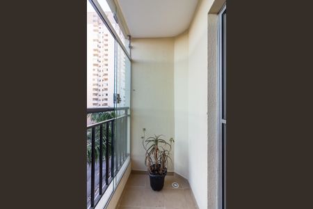 Apartamento para alugar com 54m², 2 quartos e 1 vagaSacada