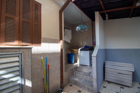 Casa à venda com 150m², 3 quartos e 2 vagasÁrea de Serviço