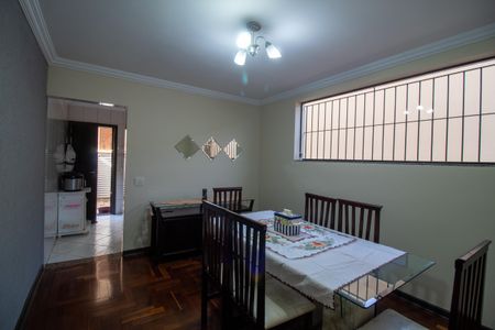 Casa à venda com 150m², 3 quartos e 2 vagasSala de Jantar