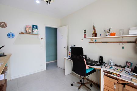 Apartamento à venda com 274m², 4 quartos e 5 vagas Apartamento à venda com 274m², 4 quartos e 5 vagasQuarto 1