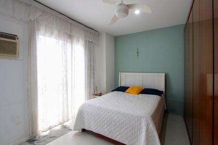 Apartamento à venda com 274m², 4 quartos e 5 vagas Apartamento à venda com 274m², 4 quartos e 5 vagasSuíte 1