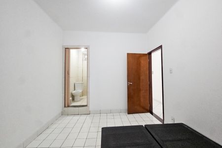 Apartamento para alugar com 120m², 3 quartos e sem vagaSuite