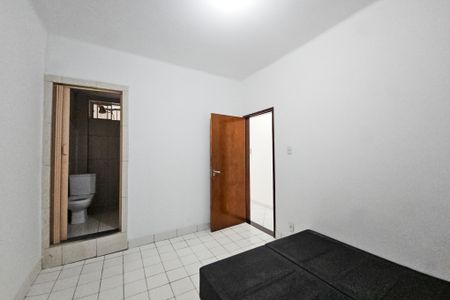 Apartamento para alugar com 120m², 3 quartos e sem vagaSuite