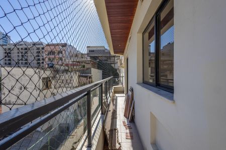 Apartamento à venda com 115m², 3 quartos e 2 vagasSala Varanda