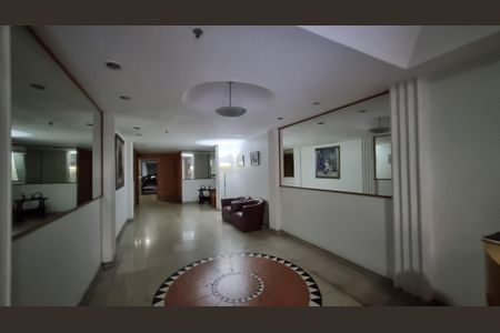 Apartamento à venda com 115m², 3 quartos e 2 vagasHall