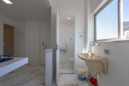 Apartamento à venda com 115m², 3 quartos e 2 vagasÁrea de Serviço