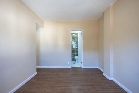 Apartamento à venda com 115m², 3 quartos e 2 vagasSuíte