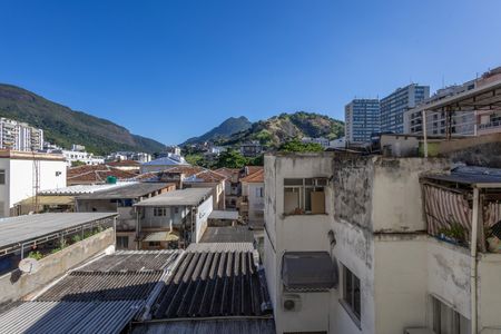 Apartamento à venda com 115m², 3 quartos e 2 vagasÁrea de Serviço Vista