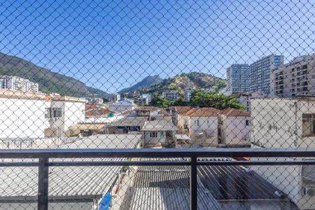 Apartamento à venda com 115m², 3 quartos e 2 vagasQuarto 2 Vista