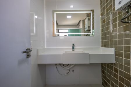 Apartamento à venda com 115m², 3 quartos e 2 vagasBanheiro da Suíte