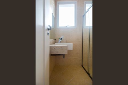 Casa à venda com 600m², 5 quartos e 2 vagasBanheiro da Suíte 4