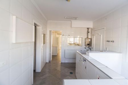 Casa à venda com 500m², 5 quartos e 3 vagasÁrea de Serviço