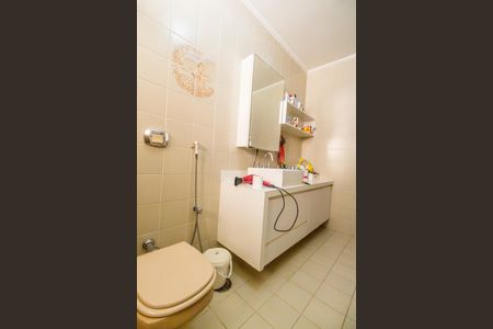 Casa à venda com 386m², 4 quartos e 4 vagasBanheiro da Suíte