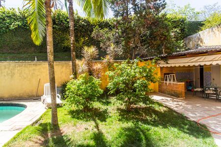 Casa à venda com 386m², 4 quartos e 4 vagasVista da Sala