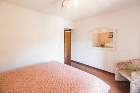 Casa à venda com 386m², 4 quartos e 4 vagasSuíte master 2