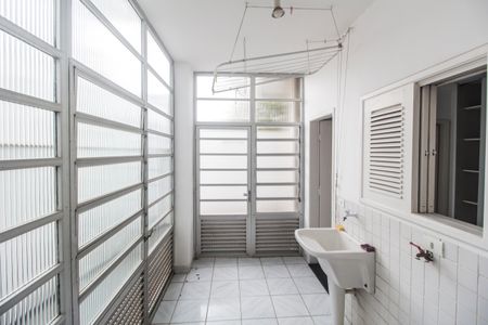 Casa à venda com 294m², 3 quartos e 2 vagasÁrea de Serviço