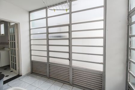 Casa à venda com 294m², 3 quartos e 2 vagasÁrea de Serviço