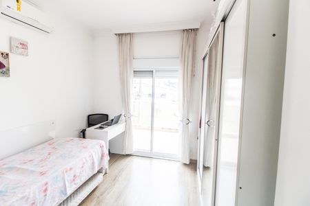 Casa à venda com 224m², 3 quartos e 2 vagas Casa à venda com 224m², 3 quartos e 2 vagasSuíte 3