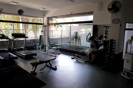 Apartamento à venda com 165m², 3 quartos e 2 vagas Apartamento à venda com 165m², 3 quartos e 2 vagasÁrea comum - Academia