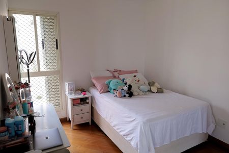 Apartamento à venda com 165m², 3 quartos e 2 vagas Apartamento à venda com 165m², 3 quartos e 2 vagasQuarto 3