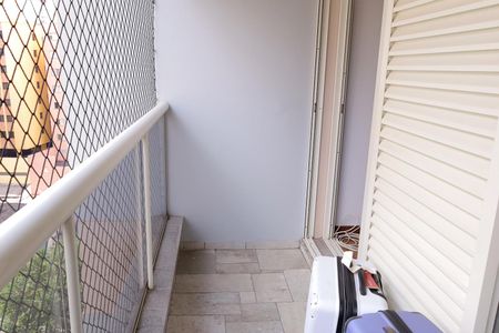 Apartamento à venda com 165m², 3 quartos e 2 vagas Apartamento à venda com 165m², 3 quartos e 2 vagasSacada quarto 1