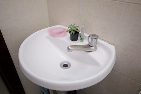 Apartamento à venda com 165m², 3 quartos e 2 vagas Apartamento à venda com 165m², 3 quartos e 2 vagasBanheiro de Serviço